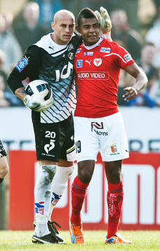  C. Nauzet Perez, Målvakt, Halmstad och Ricardo Santos. Kalmar.