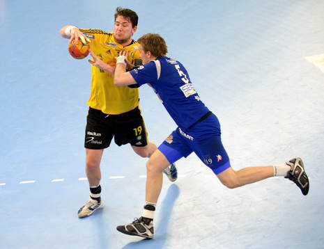 Jonathan Stenbäcken, Sävehof stoppas av Max Darj,