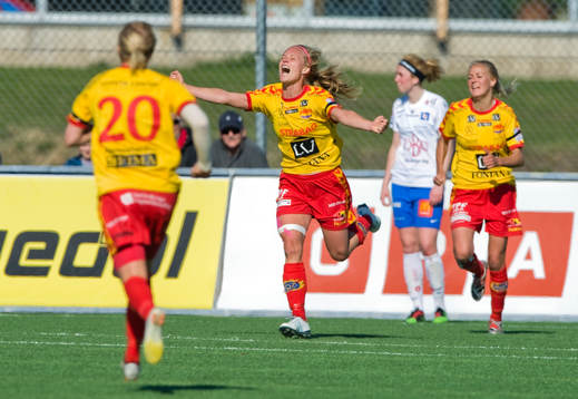  Elin Ekblom Bak, Tyresö, jubel efter 2-1.