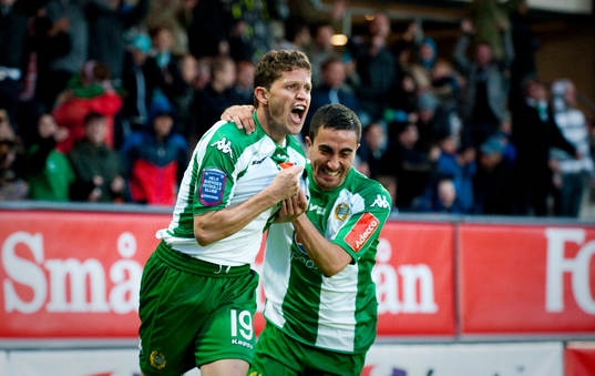  Paulinho Guara, Hammarby skriker ut sin glädje tillsammans med Fadi Malke efter 1-0. Jubel.