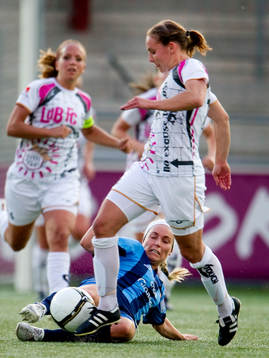  Dora Maria Larusdottir, Djurgården, Manon Melis, LDB Malmö.