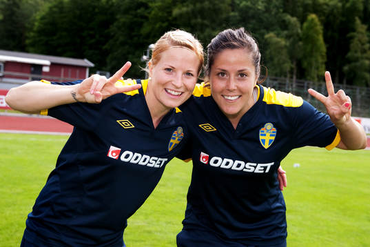 Annica Svensson, Madeleine Edlund