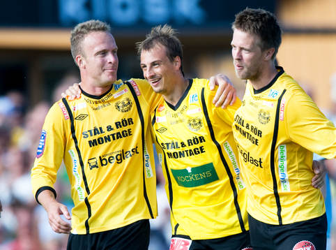  Marcus Ekenberg,  Joachim Lantz och Pär Eriksson, Mjällby (Jubel)