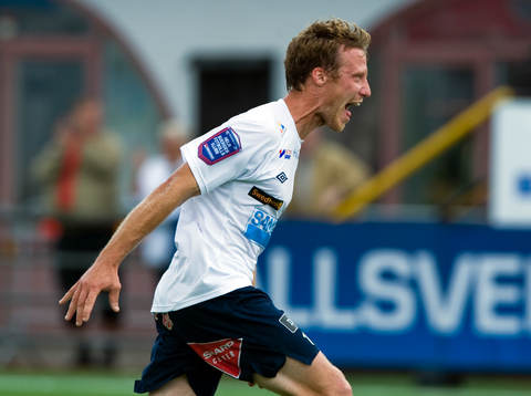  Daniel Bernhardsson, Gefle, jubel efter kvittering 2-2.