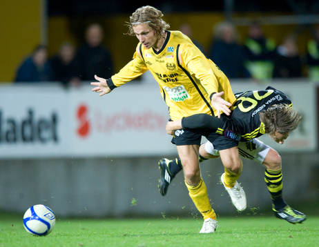  Tobias Grahn, Mjällby och Viktor Lundberg, AIK