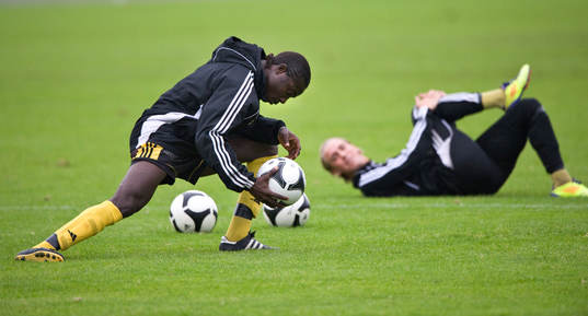  Dauda Kanu.