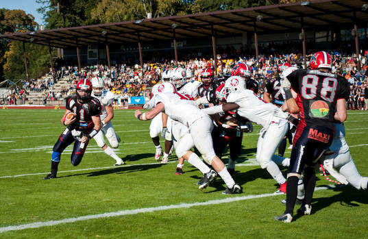  Eli Cranor, Carlstad kommer på kanten