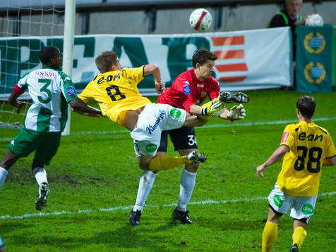  Mikael Boman, Falkenberg och Johannes Hopf, målvakt, Hammarby.