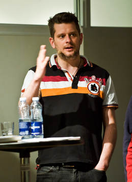  Marcus Birro, poet, författare, krönikör, debattör och fotbollsfan.