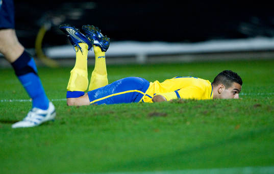 Platt fall för Mervan Celik och Sverige