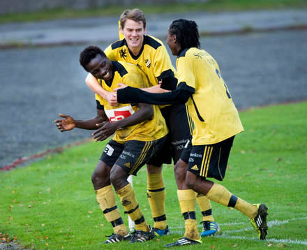  1-1, Dauda Kanu, Hässleholm, grattas av Johan Birgersson och Ayanda Nkili