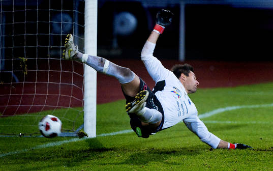 Bla gjennom flere bilder av Fotboll, Superettan, Falkenberg - Sundsvall:
