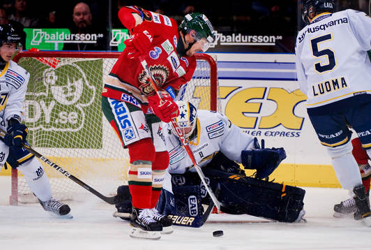 Toni Koivisto, Frölunda, Daniel Larsson, målvakt, Hv71