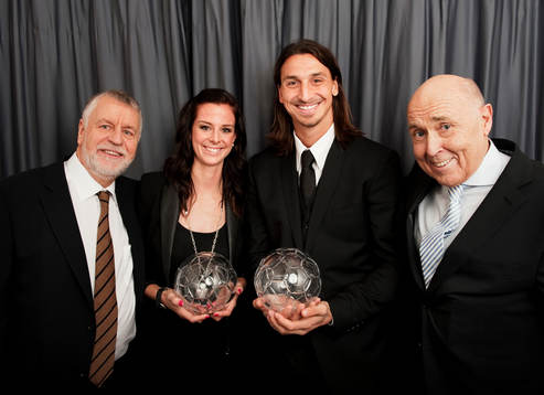 Vinnarna av Årets forward, dam och herr: Lotta Schelin,