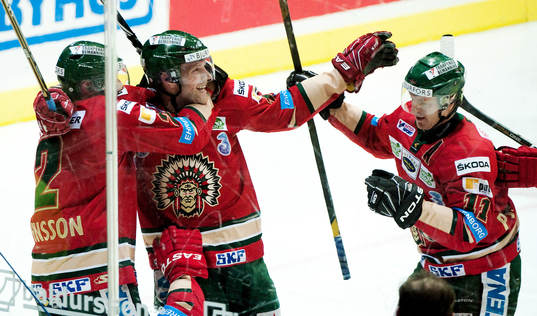 Fredrik Sjöström, Frölunda, gör 1-0, jubel Pierre