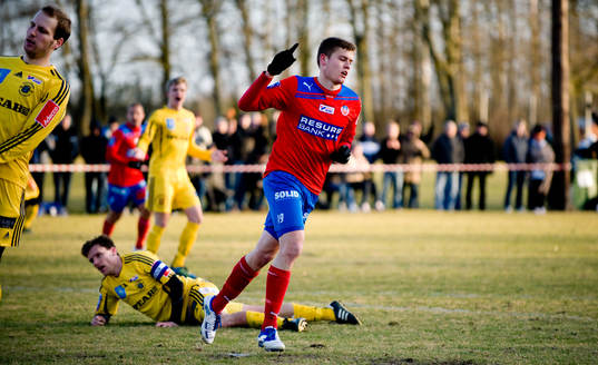 Alfred Finnbogasson, Helsingborg gör mål i sin debut, jubel.
