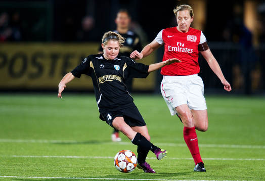  Ingrid Wells, Göteborg FC, Jayne Ludlow, Arsenal.