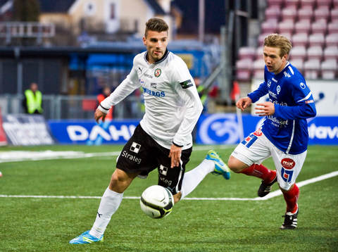 Valdet Rama, Örebro och Anton Tinnerholm, Åtvidaberg