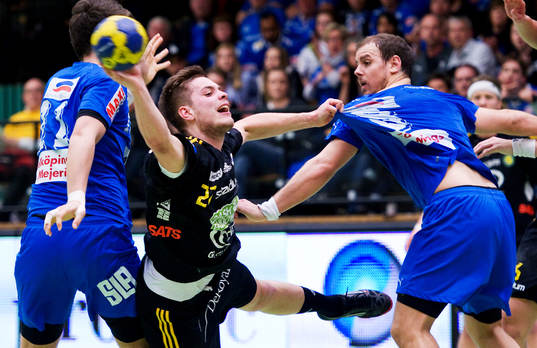 5, Sävehof - Skövde: Eric Forsell Schefvert, Sävehof,