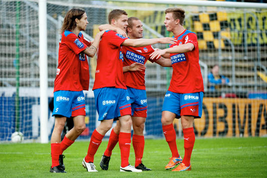 Alfred Finnbogason, Helsingborg gör 1-0. Jubel.