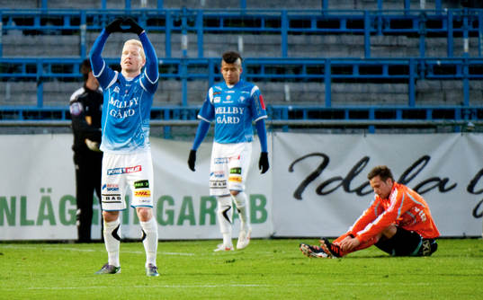   Mattias Adelstam, Trelleborg gör 4-2. Jubel.
