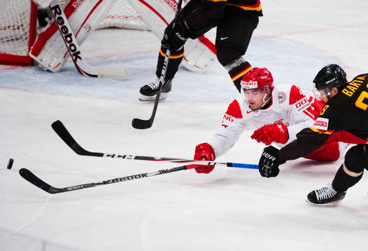 Mads Bödker, Danmark, slänger sig