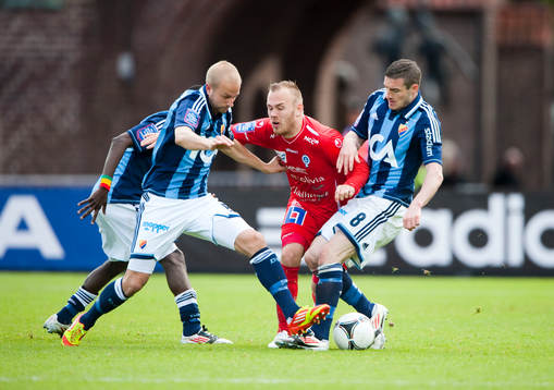  Petter Gustafsson och Jemas Keene, Djurgården med Magnus Eriksson, Åtvidaberg i mitten