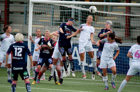 Nora Holstad Berge, Linköping och Amanda Ilestedt, Malmö