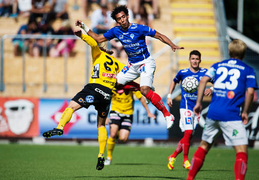 Bruno Manoel Marinho, Åtvidaberg, vinner en luftduell