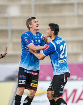 Peter Abelsson och Yousef Fakhro, Trelleborg jubel