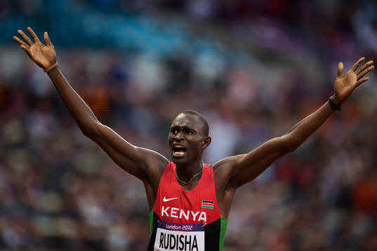 OS 2012, Friidrott, 800 meter,  David Rudisha, Kenya, vinner OS-guld och sätter världsrekord med tiden  1.40,91, jubel.