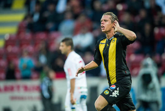  Erik Figueroa, Hammarby jublar mot fansen efter kvitteringen i slutsekunderna