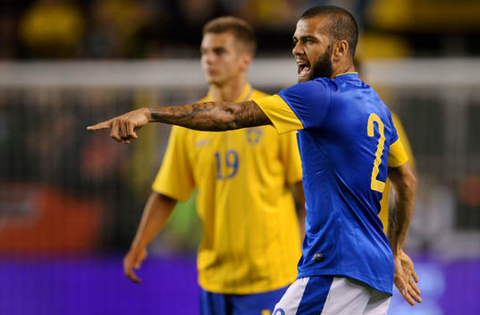 Daniel Alves, Brasilien