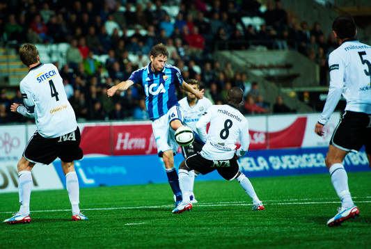 Kasper Hämäläinen, Djurgården, skjuter