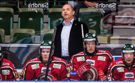 Kent Johansson, tränare Frölunda, ser nöjd ut