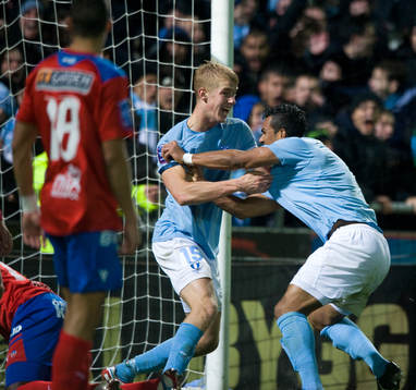  1-1 Wilton Figueiredo, grattas av Filip Helander