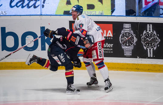 Samuel Lofquist, Oskarshamn kastar sig på Jimmie