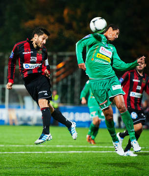 Pablo Pinones Arce, Brommapojkarna, nickar bollen förbi