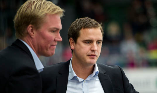 Kenny Jönsson, assisterandem Dan Tangnes, tränare Rögle