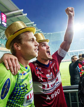 Peter Abrahamsson, målvakt, och David Leinar, Örgryte,