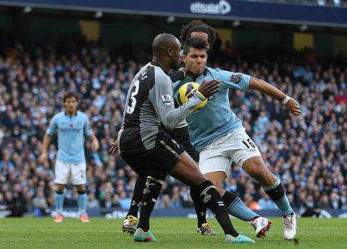l - Manchester City v Tottenham Hotspur - Barclays Premier