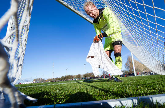 målvakt Marcus Eskilsson, Höllviken