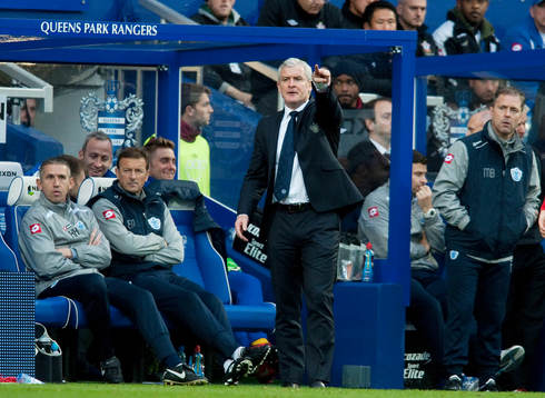 l - Queens Park Rangers v Southampton - Barclays Premier League - Loftus Road  - 17/11/12 QPR manager Mark Hughes (C)