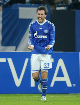 el Christian Fuchs (Schalke)
