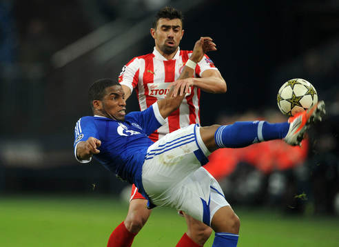 fferson Farfan, Giannis Maniatis (Piraeus)