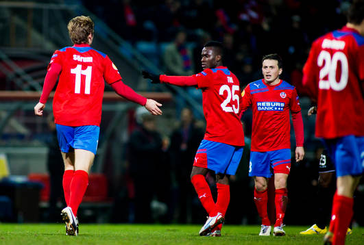 Thomas Sørum, David Accman, Helsingborg, jublar efter deras ända mål. 