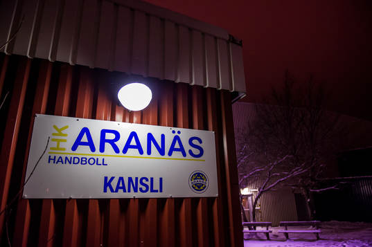 Aranäs kansli utanför Aranäshallen i Kungsbacka