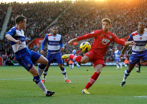 l - Southampton v Reading - Barclays Premier League - St Mary's Stadium - 8/12/12 Southampton's Jay Rodriguez and Reading's Nicky Shorey (L) in action