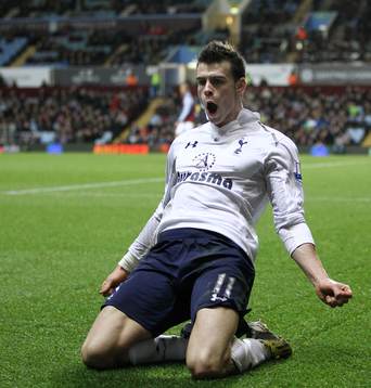 l - Aston Villa v Tottenham Hotspur - Barclays Premier