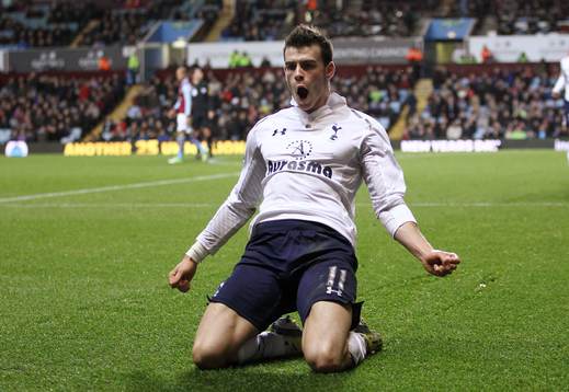 l - Aston Villa v Tottenham Hotspur - Barclays Premier